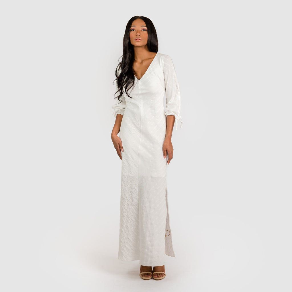 The Knotted Sleeve Side Slit Classic